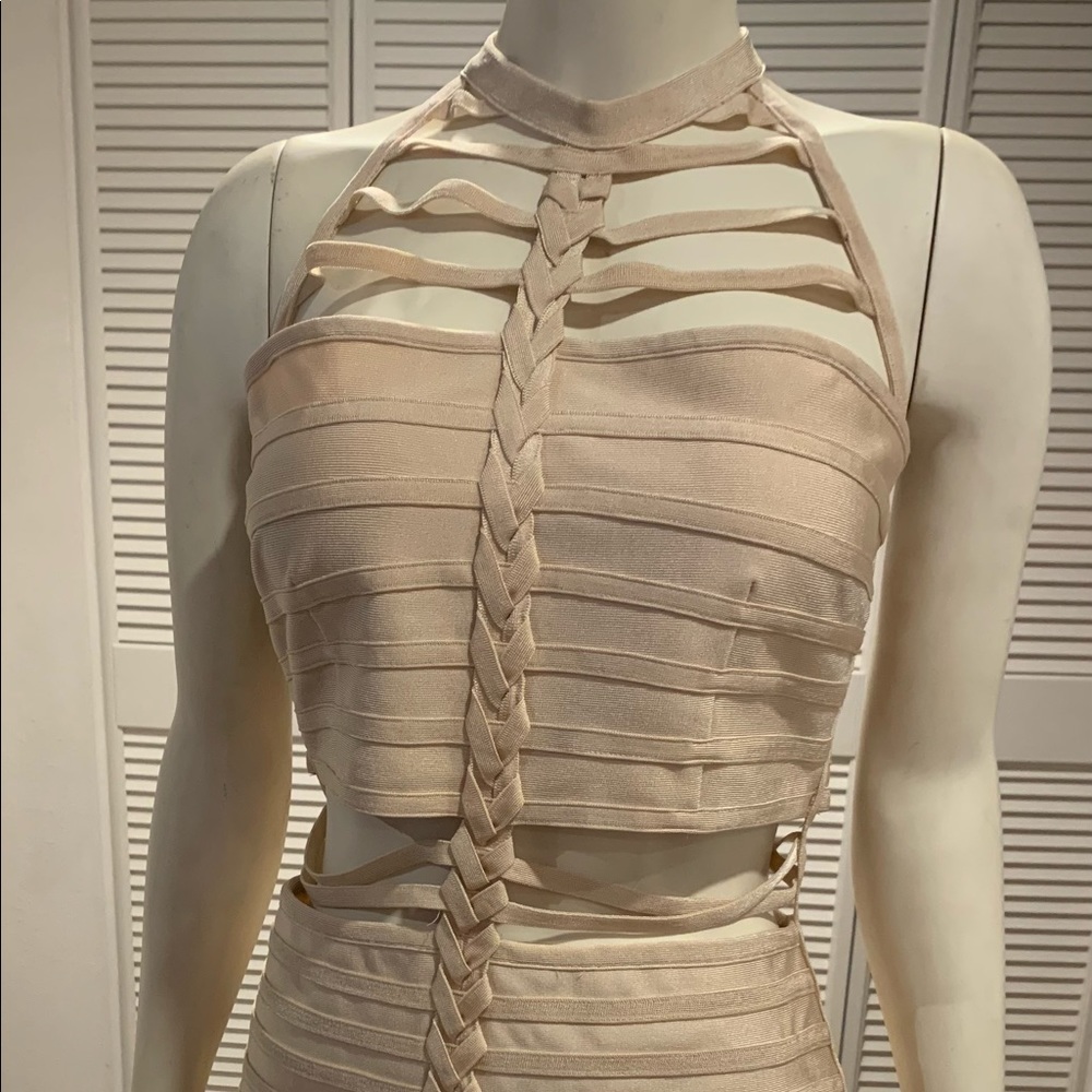 Cream body-con fitted halter dress